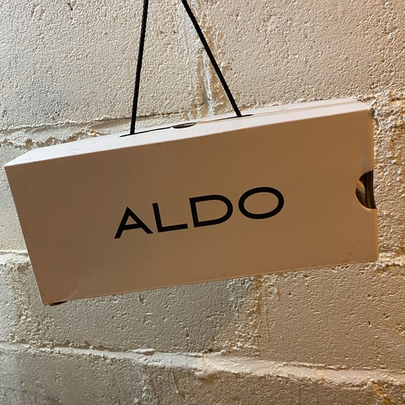 Black ballot pointed toe flats size 7 Aldo - Picture 10 of 10